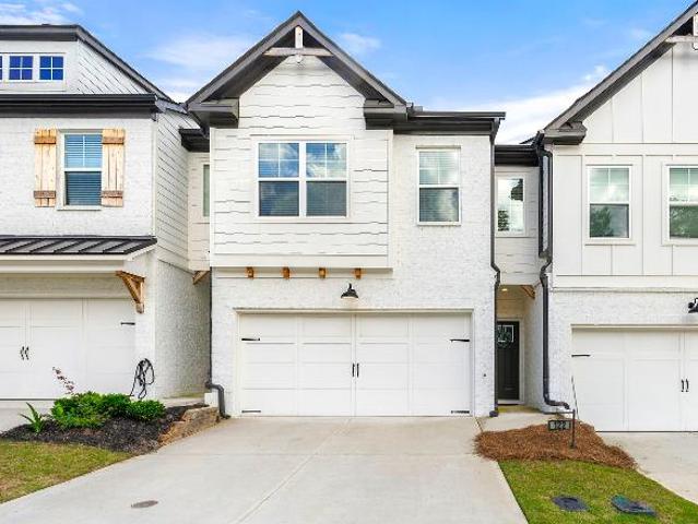Townhouse for rent in Auburn, Georgia