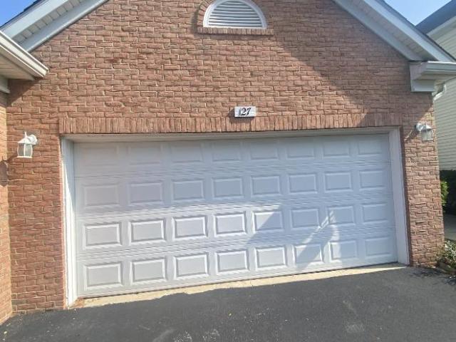 Townhouse for rent in West Chicago, Illinois