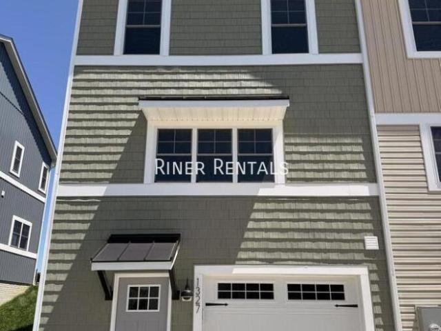 Townhouse for rent in Virginia