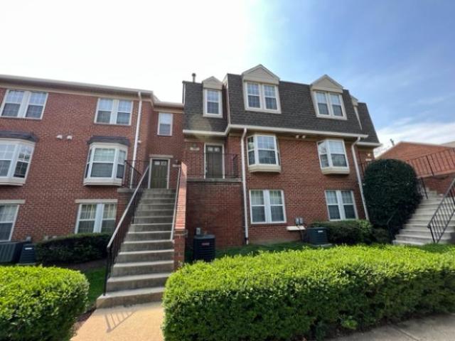 Townhouse for rent in Silver Spring