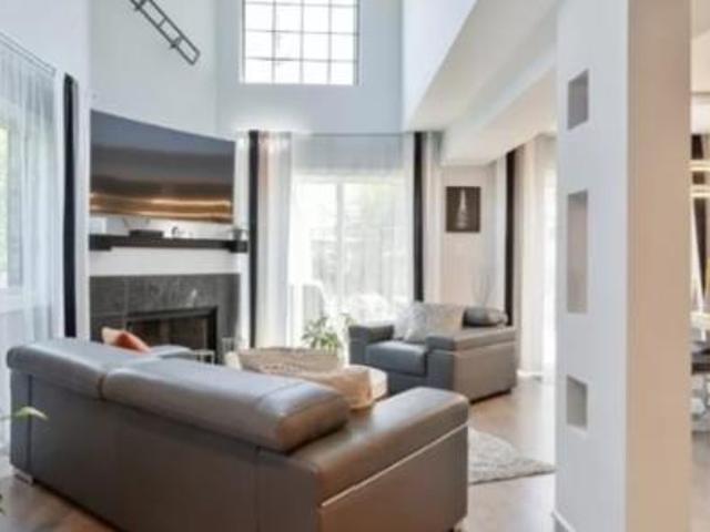 Townhouse for rent in Deerfield, Illinois