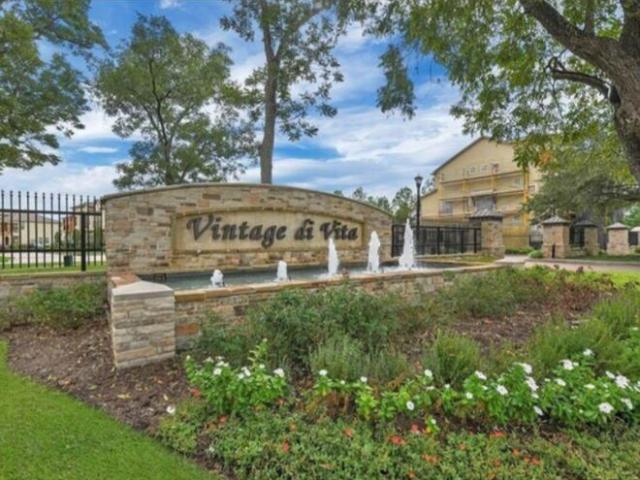 Townhouse for rent in Houston