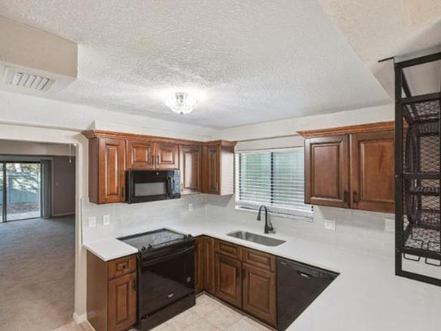 Townhouse for rent in Ormond Beach, Florida