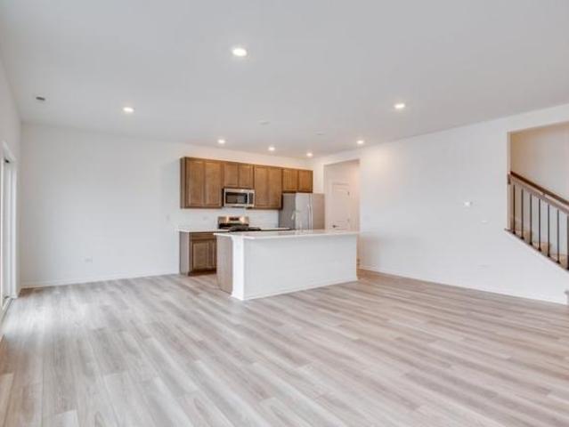 Townhouse for rent in Plainfield, Illinois