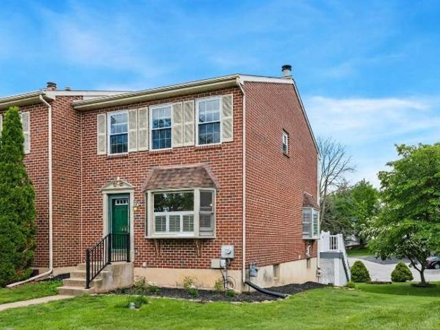 Townhouse for rent in Chester, Pennsylvania