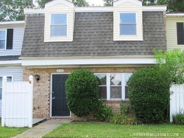 Townhouse for rent in Virginia Beach