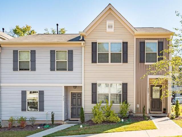 Townhouse for rent in Raleigh