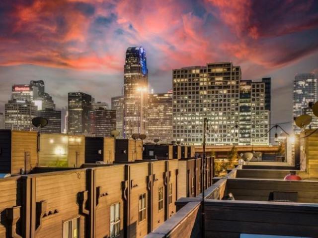 Townhouse for rent in Dallas