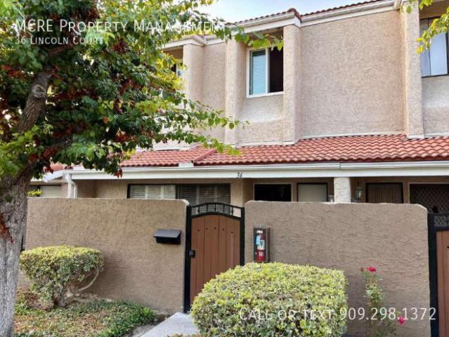 Townhouse for rent in Buena Park