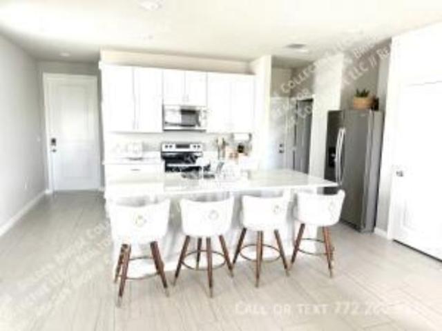 Townhouse for rent in Fort Pierce, Florida