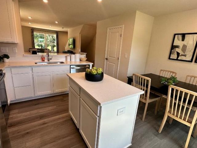 Townhouse for rent in Mecklenburg, North Carolina