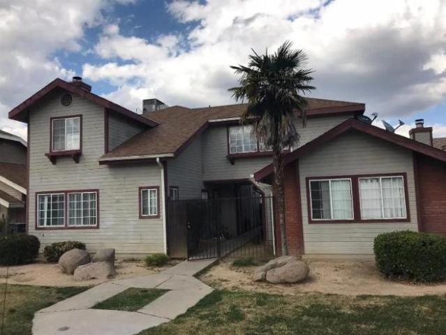 Townhouse for rent in Fresno