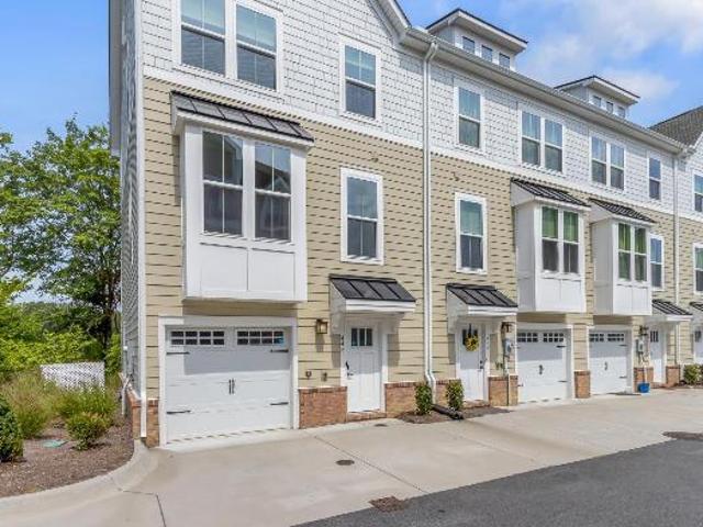 Townhouse for rent in Virginia