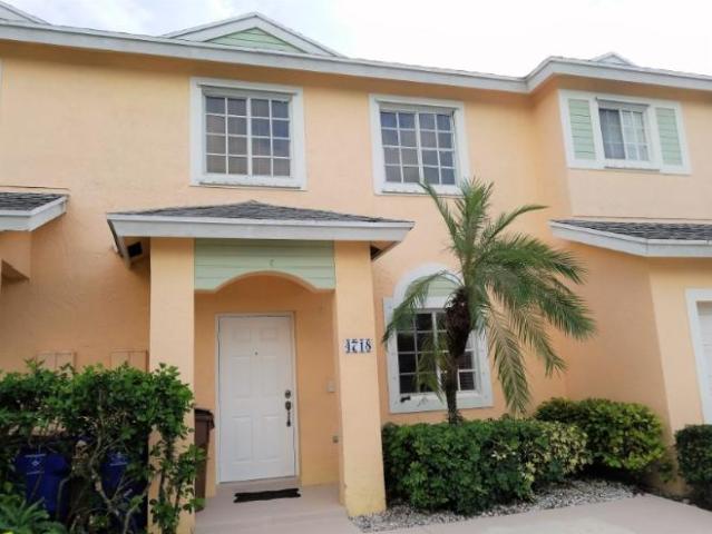 Townhouse for rent in Deerfield Beach, Florida