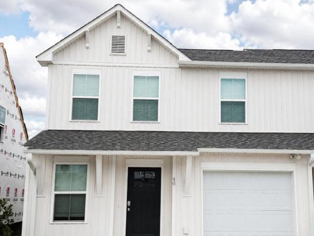Townhouse for rent in Hampstead, North Carolina