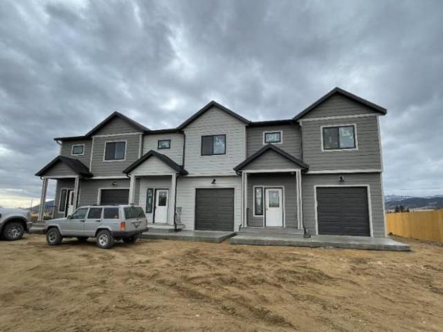 Townhouse for rent in Montana