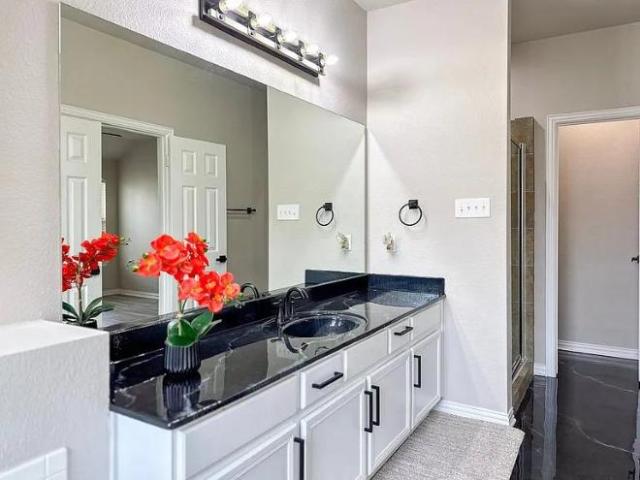 Townhouse for rent in Arlington