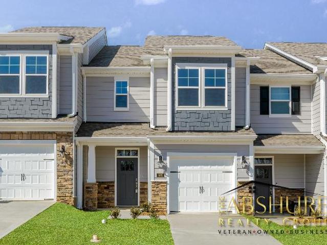 Townhouse for rent in Hillsborough, North Carolina