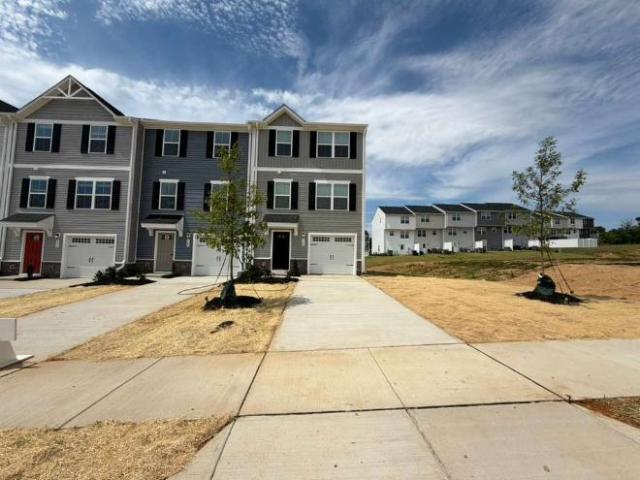 Townhouse for rent in Wake, North Carolina