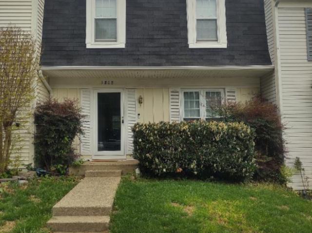 Townhouse for rent in Burke