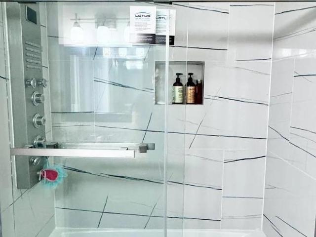 Townhouse for rent in Newark