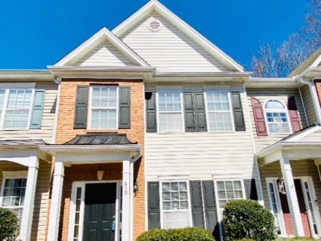 Townhouse for rent in Suwanee