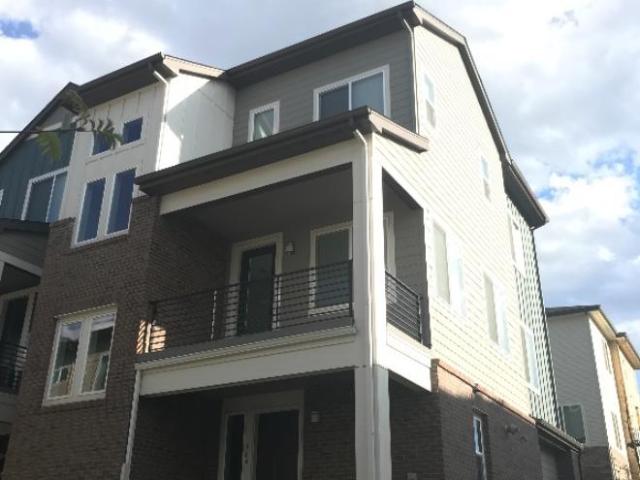 Townhouse for rent in Littleton