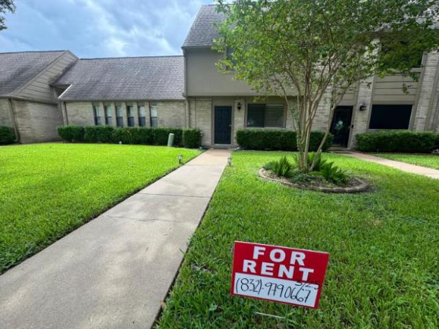 Townhouse for rent in Houston