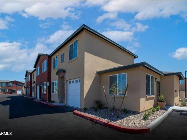 Townhouse for rent in Chandler, Arizona