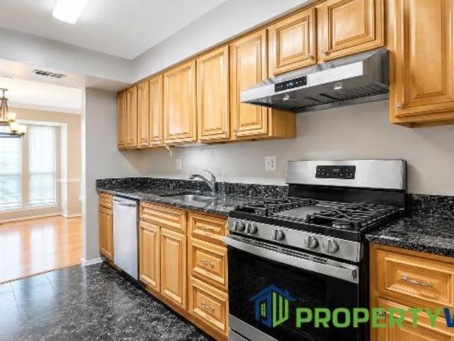 Townhouse for rent in Ellicott City, Maryland
