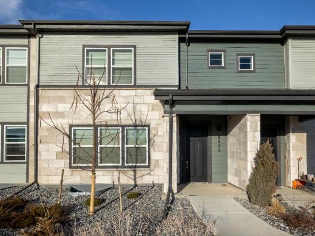 Townhouse for rent in Arapahoe, Colorado
