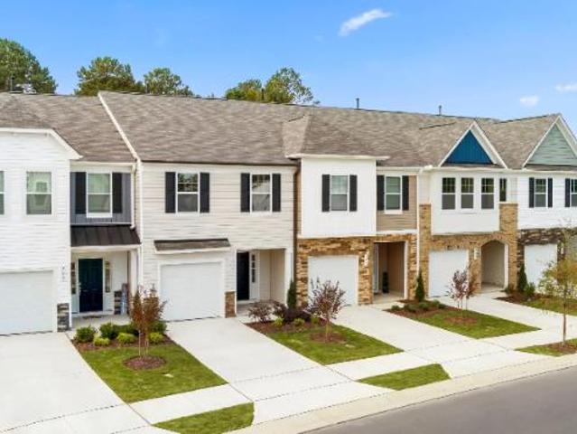 Townhouse for rent in Angier, North Carolina