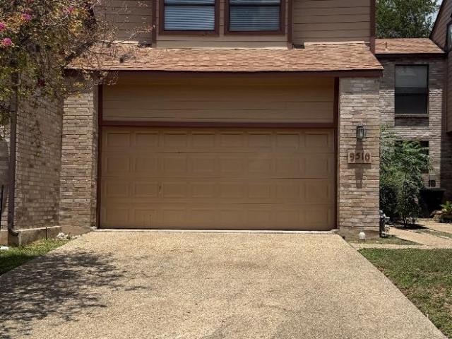 Townhouse for rent in Leesville, Texas