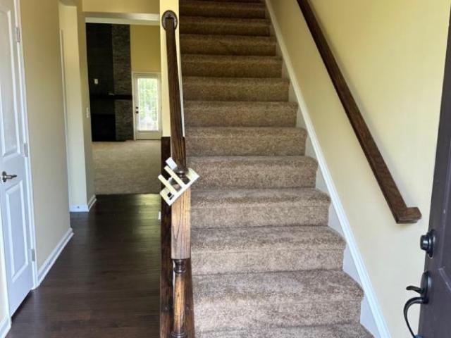 Townhouse for rent in Mecklenburg, North Carolina