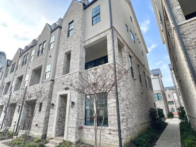 House for rent in Irving
