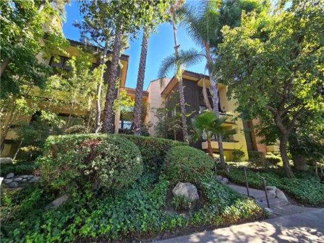 Townhouse for rent in Sherman Oaks