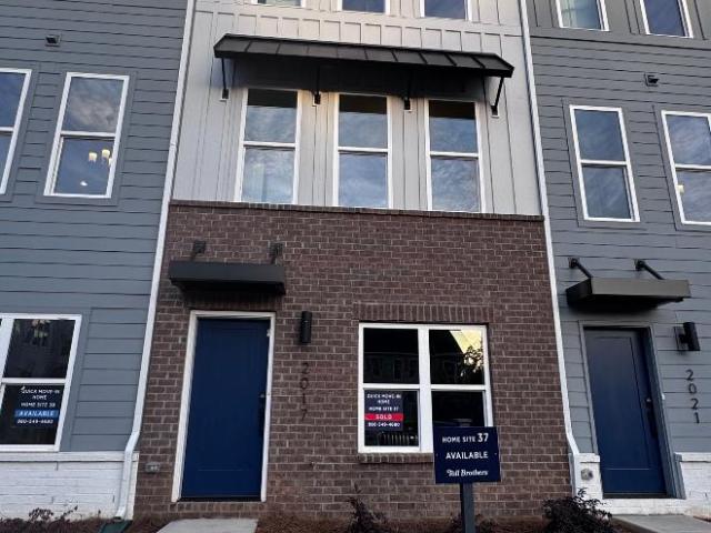 Townhouse for rent in Mecklenburg, North Carolina