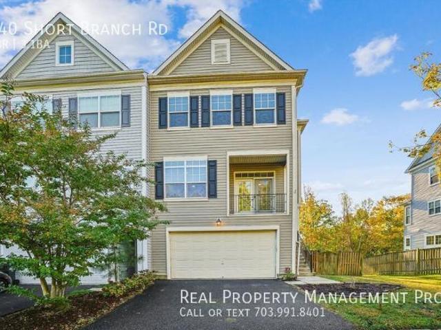 Townhouse for rent in Virginia