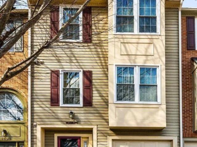 Townhouse for rent in Bowie