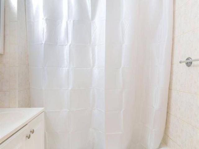 Room for rent in Dorchester, Boston