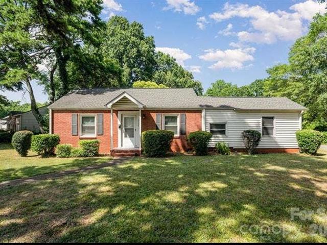 Room for rent in Mecklenburg, North Carolina