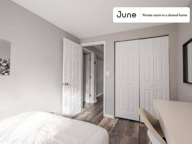 Room for rent in Chicago Park, Illinois