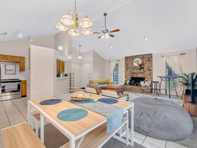 Room for rent in Leesville, Texas