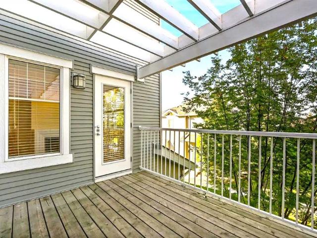 Townhouse for rent in Cougar Ridge, Calgary