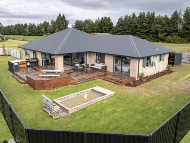 House for sale in Te Anau, Southland