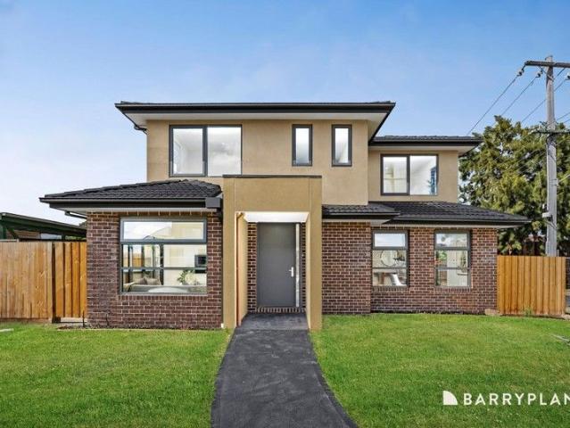 Townhouse for sale in Camerons Creek, Victoria