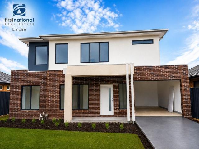 Townhouse for sale in Camerons Creek, Victoria