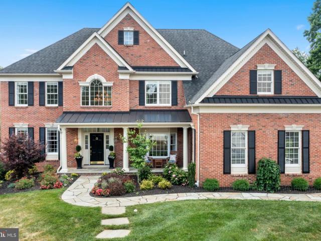 House for sale in Estates at Mill Creek, Thornbury Township