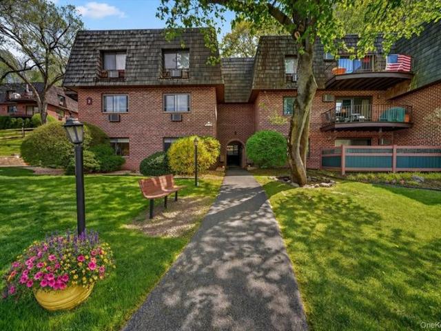 Condo for sale in Ossining, New York