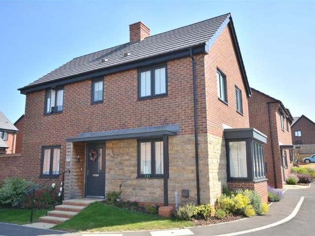 House for rent in Kedleston, East Midlands